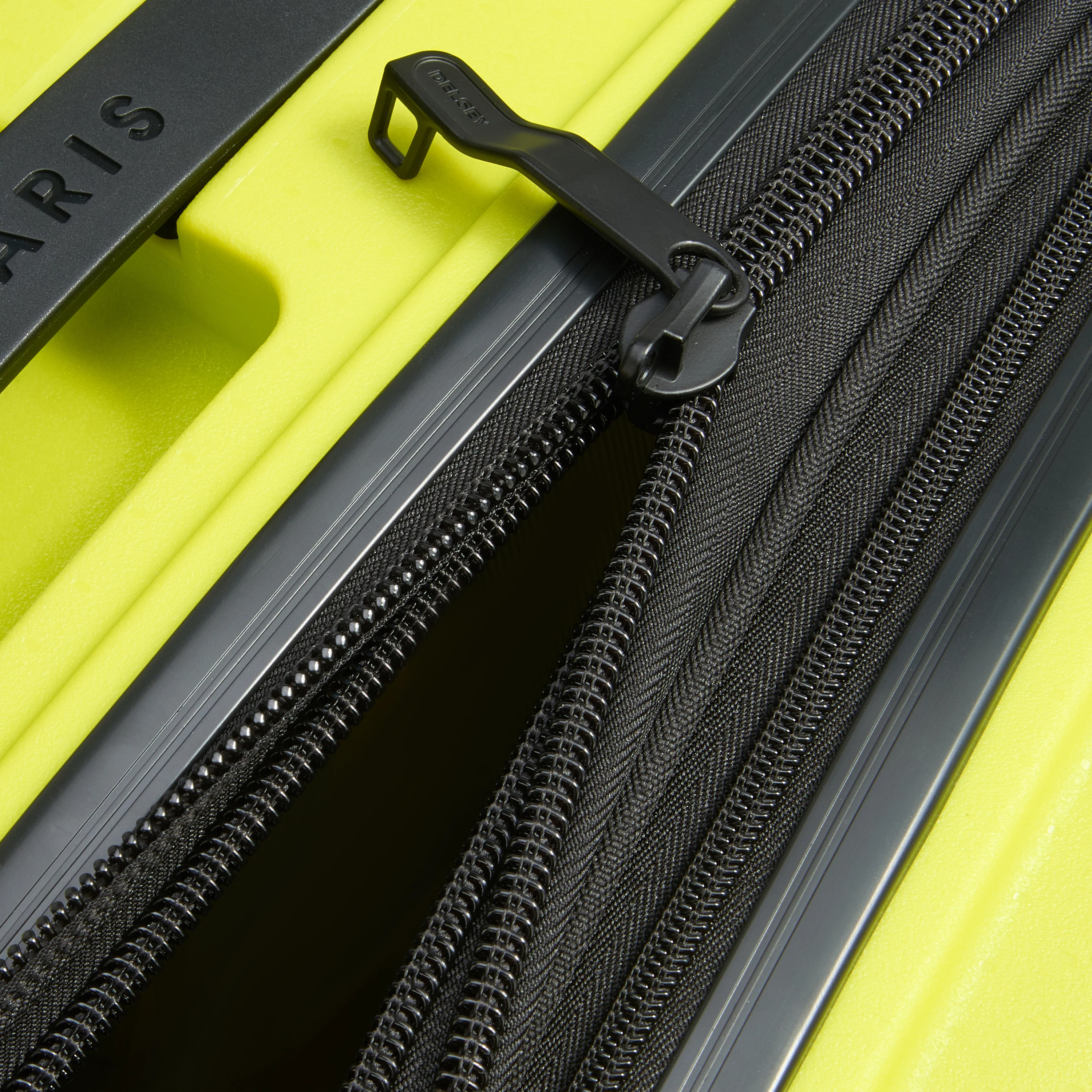BELMONT PLUS - XL Expandable (76cm) Recycled Material - Image 36
